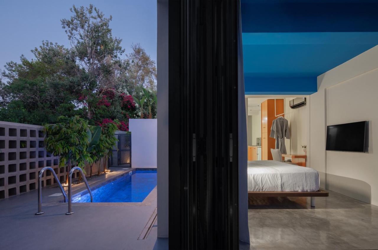 Adrop Pool Suites Paphos Ngoại thất bức ảnh