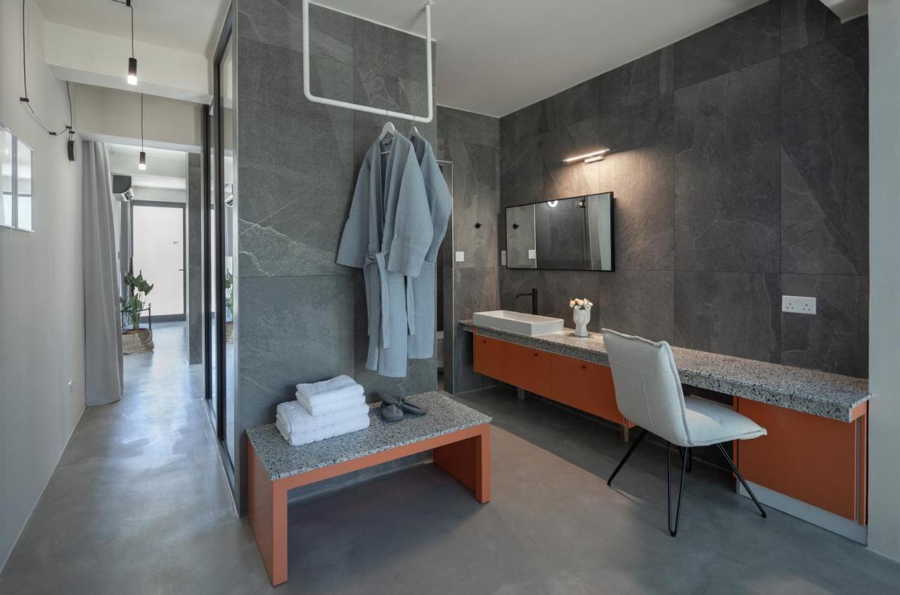 Adrop Pool Suites Paphos Ngoại thất bức ảnh
